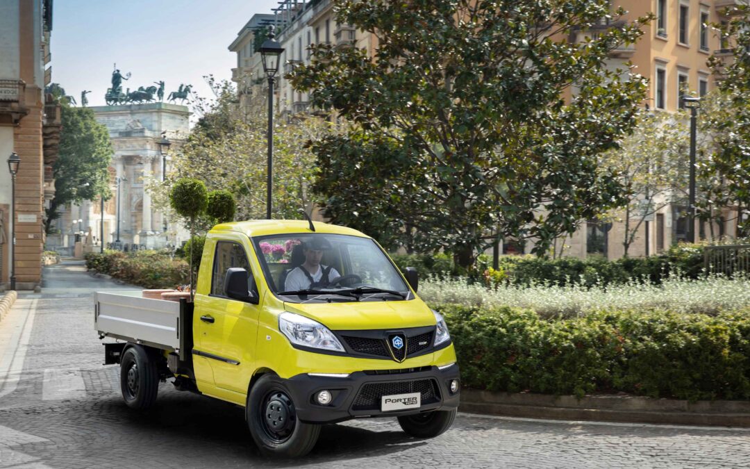 Megérkezett az új Piaggio Porter NPE: Az elektromos városi teherautó, ami még zöldebb, mint valaha